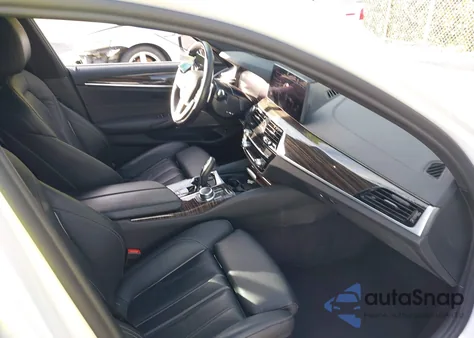 2022 BMW 530 I из США, поврежденный, VIN WBA53BH07NCK00096